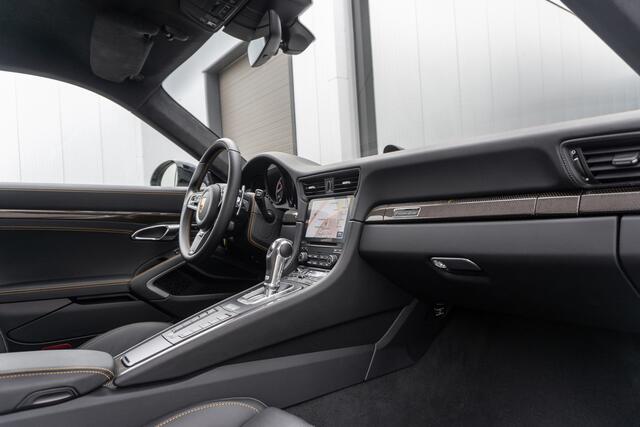 Porsche 911 (991.2) Turbo S Exclusive Series - 1 of 500