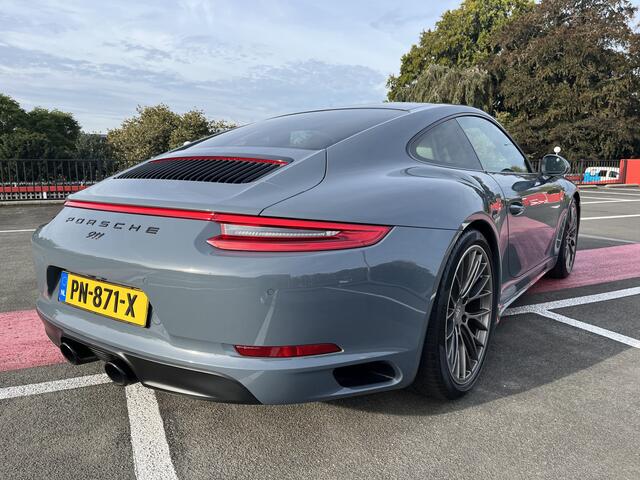 Porsche 911 3.0 Carrera 4S, schuifdak, navi, sportuitlaat, leder