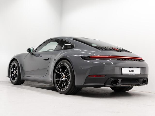Porsche 911 Carrera