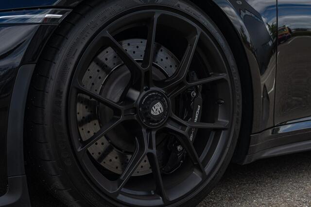 Porsche 911 4.0 GT3 Touring Matrix LED l Front Lift system l Sport Design l Carbon Bucketseats