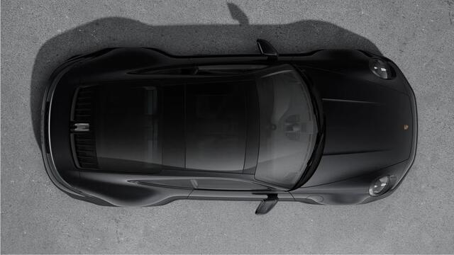 Porsche 911 Carrera 4 GTS