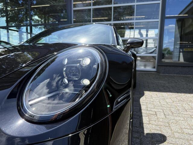 Porsche 911 3.0 Carrera 4 S