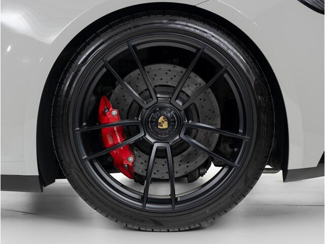 Porsche 911 Carrera GTS Cabriolet