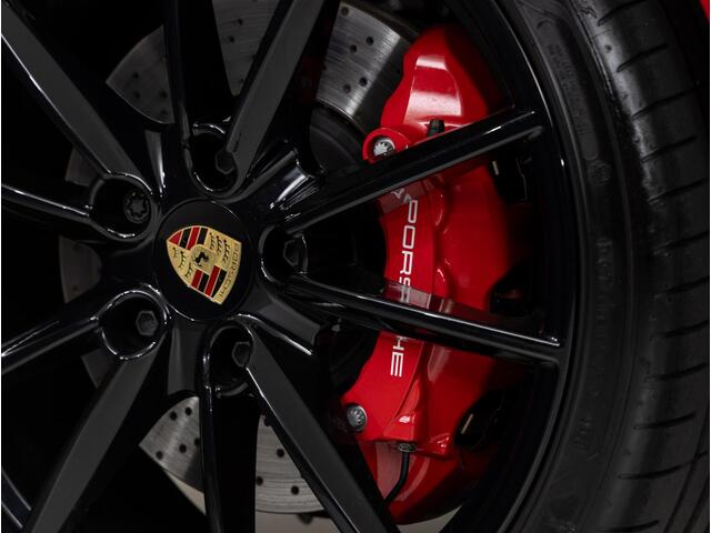 Porsche 911 Carrera 4S