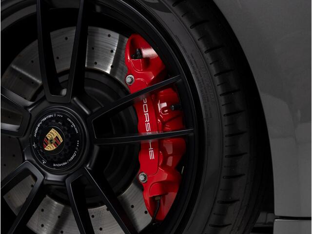 Porsche 911 Carrera GTS