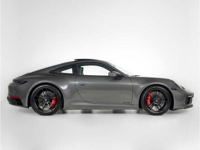 Porsche 911 Carrera GTS