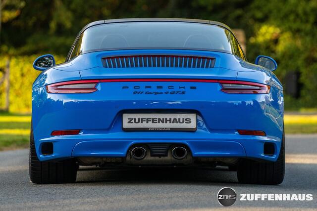 Porsche 911 3.0 Targa 4 GTS PTS PCCB Porsche Exclusive