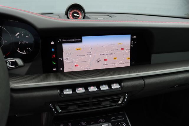 Porsche 911 3.0 Carrera GTS | Vierwielbesturing | Liftsysteem | PASM | Schuifdak | Carbon | Verwarmd GT-stuur | PDLS+ | Exclusive Design | Memory |