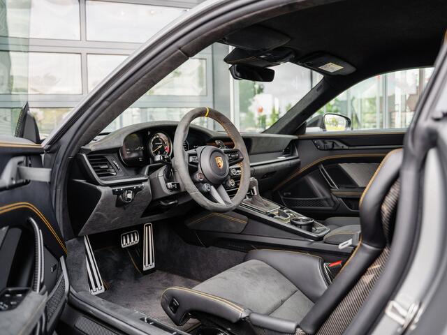 Porsche 911 4.0 GT3 RS | WEISSACH | KERAMISCH | BTW | LIFT