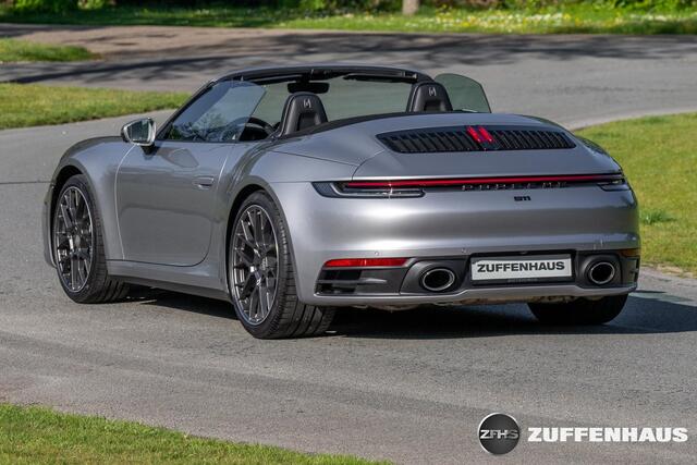 Porsche 911 Cabrio 3.0 Carrera Chrono Sportuitlaat Matrix Porsche Approved tot 06.2027!