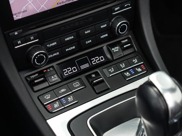 Porsche 911 [991.2] 3.0 Carrera 4 Cabrio l Sport Chrono l ACC l Ventilatie l PDLS+ l Camera