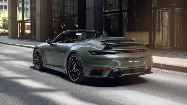 Porsche 911 Turbo S Cabriolet