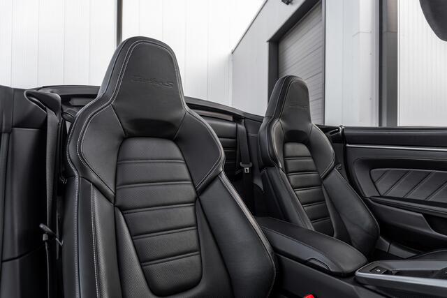 Porsche 911 Cabriolet (992) Turbo S - Deep Black Metallic - Burmester