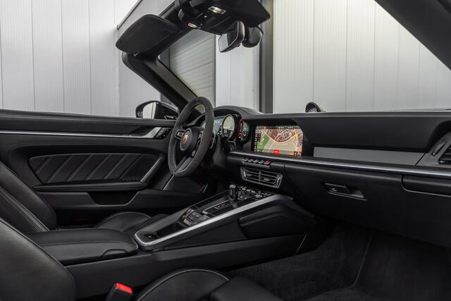 Porsche 911 Cabriolet (992) Turbo S - Deep Black Metallic - Burmester