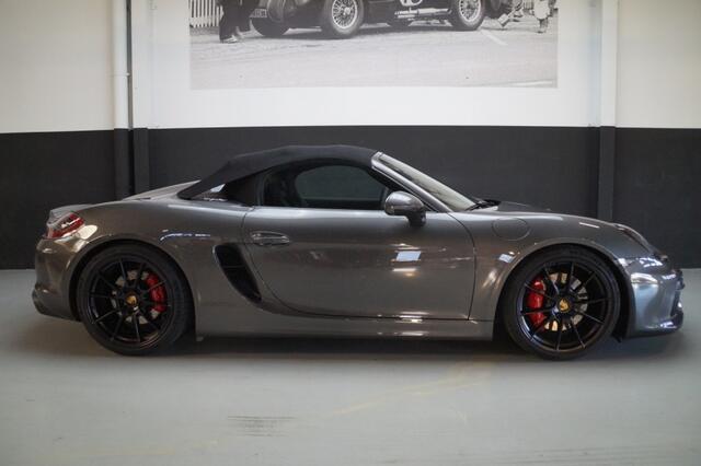 Porsche BOXSTER 981 Boxster Spyder â The Ultimate Driverâs Porsche (2016)