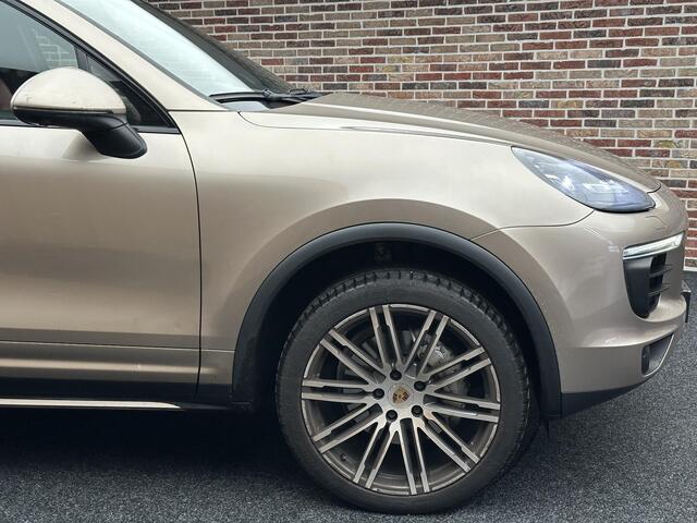 Porsche CAYENNE 3.6 S | Dak| Bose| Luchtvering| Dealer onderhouden| Memory|