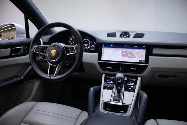 Porsche CAYENNE Coupé 3.0 E-Hybrid | 21 inch | 360 Camera | Panoramadak |