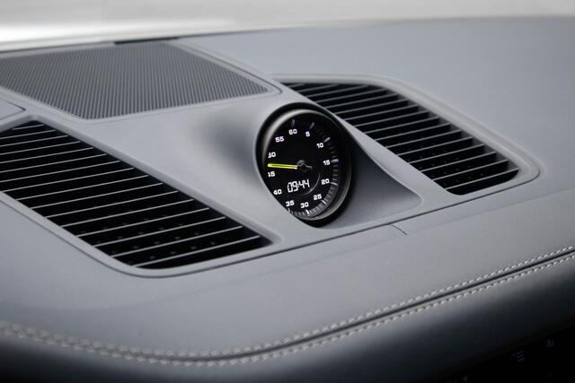 Porsche CAYENNE Coupé 3.0 E-Hybrid | 21 inch | 360 Camera | Panoramadak |