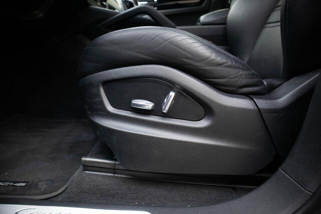 Porsche CAYENNE Coupé 3.0 E-Hybrid | 21 Inch | Panoramadak |