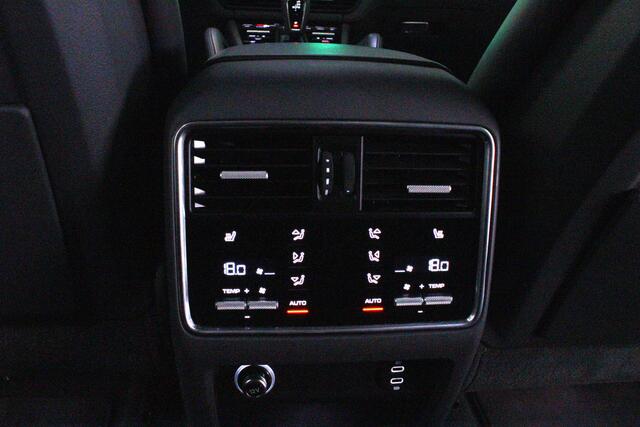 Porsche CAYENNE Coupé 3.0 E-Hybrid KRIJT SPORTDESIGN 360 CAM ACC Carplay Trekh. 12-2021