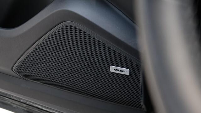 Porsche CAYENNE 3.0 E-Hybrid SportDesign | Head-up | Achterasbesturing | Panoramadak | BOSE Sound | Sportuitlaat | BOSE Sound