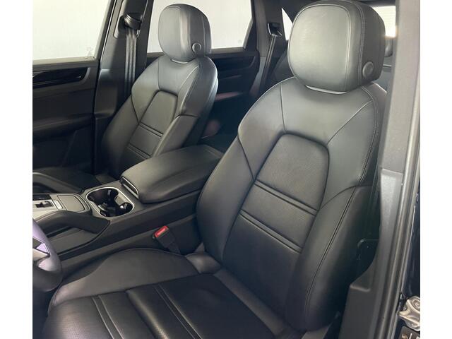 Porsche CAYENNE 2.9 S | Luchtvering | Elektrische trekhaak | Panoramadak | Sport Chrono