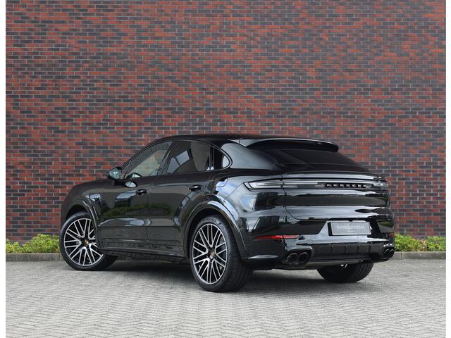 Porsche CAYENNE Coupé 3.0 E-Hybrid *4wielsturing*Pano*Trekhaak*Sport Chrono*