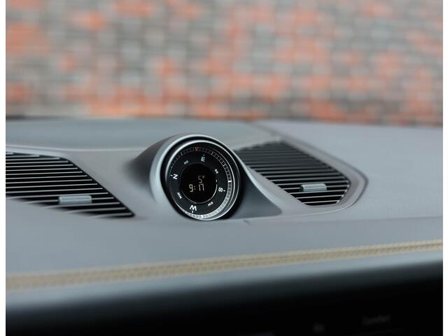 Porsche CAYENNE Coupé 3.0 E-Hybrid *4wielsturing*Pano*Trekhaak*Sport Chrono*