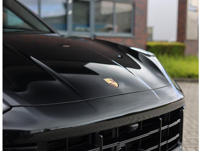 Porsche CAYENNE Coupé 3.0 E-Hybrid *4wielsturing*Pano*Trekhaak*Sport Chrono*