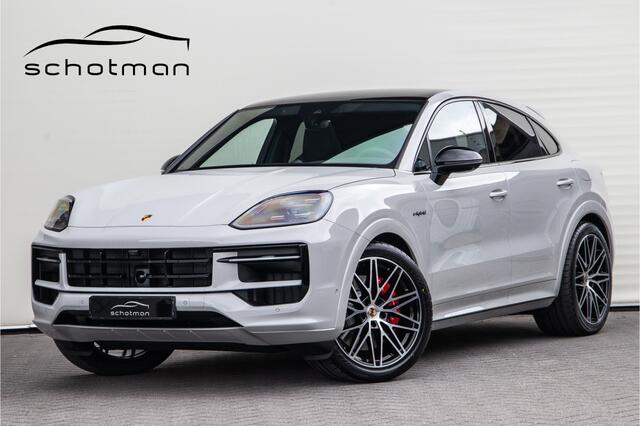 Porsche CAYENNE Coupé 3.0 S E-Hybrid 520pk Sport-Design, Bose, Sportstoelen, Passenger Display, Adaptive Cruise, 2025