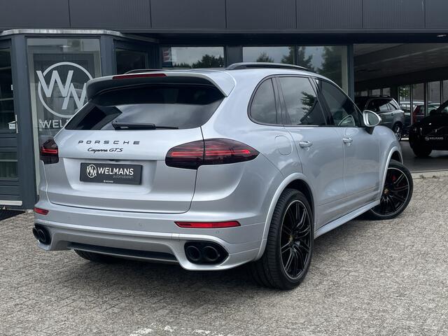 Porsche CAYENNE 3.6 GTS 440 pk Orig NL | Pano | Sport Chrono | Alcantara hemel