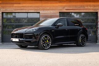 porsche-cayenne-3.0-e-hybrid-sportd
