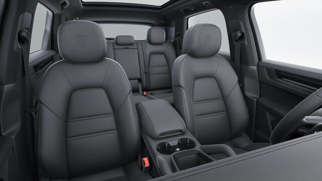 Porsche CAYENNE E-Hybrid Black Edition