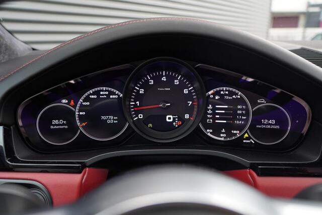 Porsche CAYENNE Coupé 3.0 / Pano / 18-Voudig / NL Auto / Incl BTW / 22'' / Sportuitlaat