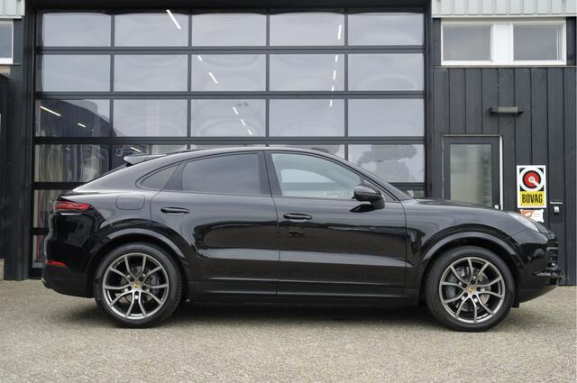 Porsche CAYENNE Coupe 2.9 S 441PK Sport Chrono | Dealer Onderhouden | Head-Up | Pano | Trekhaak