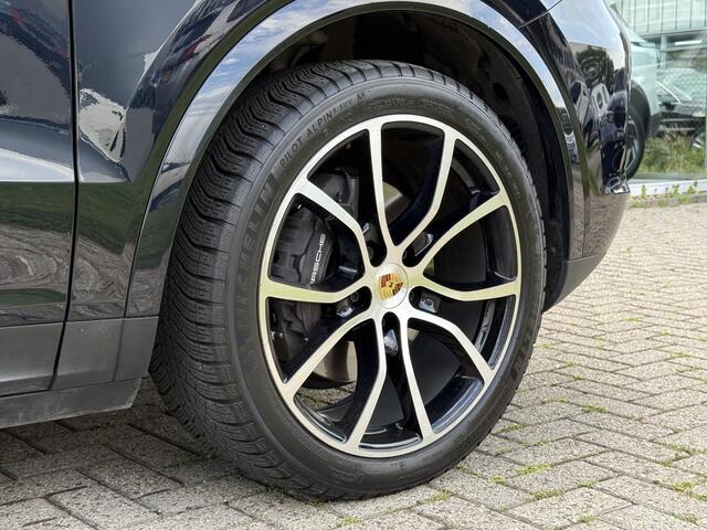 Porsche CAYENNE Coupé 3.0 E-Hybrid Platinum Edition Sportchrono | Luchtvering