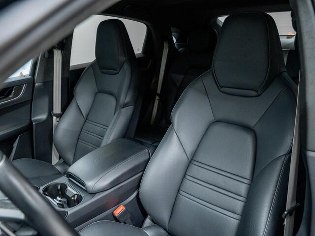 Porsche CAYENNE Turbo E-Hybrid Coupe