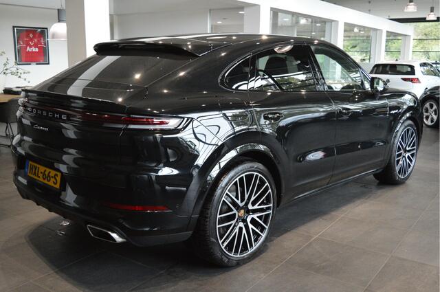 Porsche CAYENNE Coupé 3.0 E-Hybrid pano camera sport chrono leer 22 inch !!
