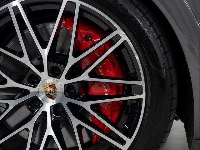 Porsche CAYENNE Coupé Turbo E-Hybrid