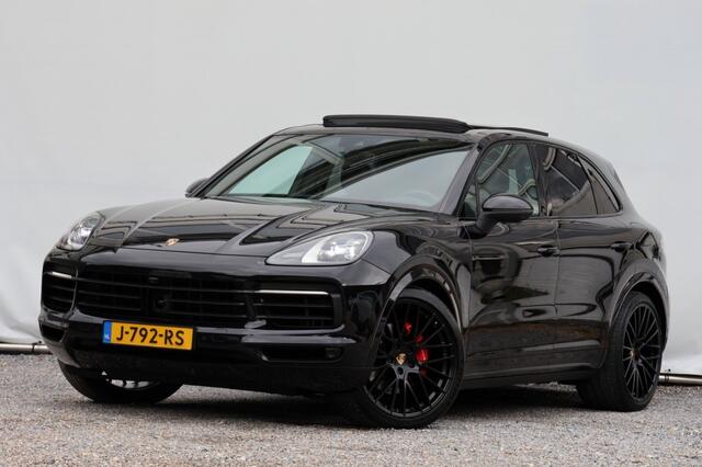 Porsche CAYENNE 3.0 E-Hybrid - 462 pk **Sport Chrono Plus / Pano / BOSE