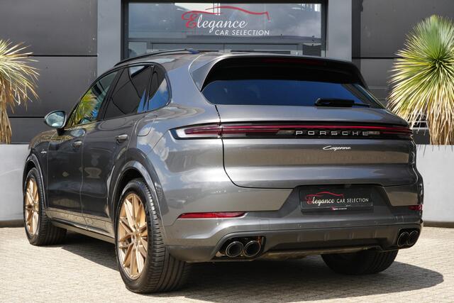 Porsche CAYENNE 3.0 E-Hybrid 470pk Panoramadak/Bose/Camera