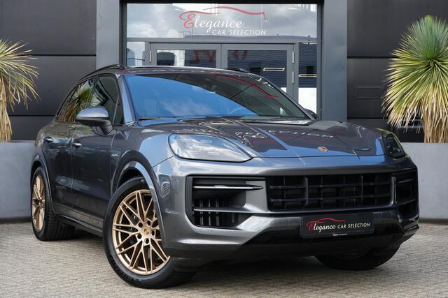 Porsche CAYENNE 3.0 E-Hybrid 470pk Panoramadak/Bose/Camera