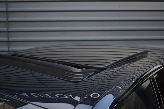 Porsche CAYENNE 3.0 E-Hybrid 462pk | Panoramadak | Trekhaak | 360 Camera | Sport Chrono | Bose | Stuurverwarming | Luchtvering | Orig. NL |