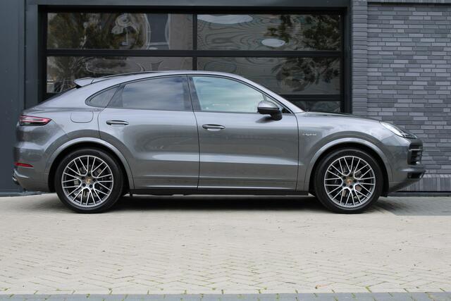 Porsche CAYENNE Coupé 3.0 E-Hybrid | NAP | MEMORY | 360 | PANO | SPORTSTOELEN | LUCHTVERING | SPORT CHRONO |