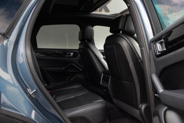 Porsche CAYENNE 3.0 / Full Wrap/ Luchtvering/ Cruise Control/ Virtual Cockpit/ Trekhaak/ 250kW (340PK)