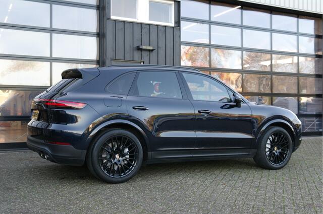 Porsche CAYENNE 3.0 340 PK | Pano | Luchtvering | Night Vision | 21'' | 360º | Carplay