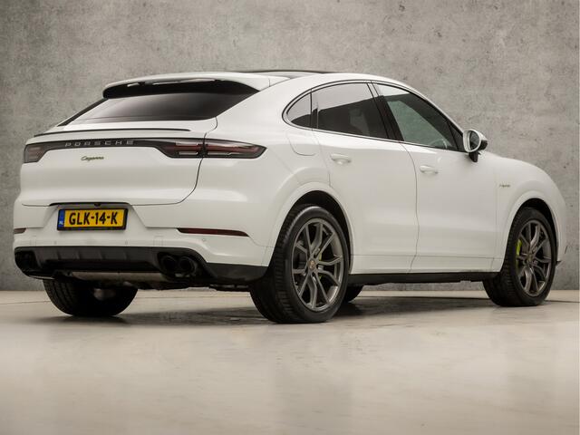 Porsche CAYENNE Coupé 3.0 E-Hybrid SportDesign 463Pk Automaat (FACELIFT, SPORTCHRONO PAKKET, PANORAMADAK, ALCANTARA STUUR EN HEMEL, APPLE CARPLAY, LUCHTVERING, KUIPSTOELEN, SFEERVERLICHTING,