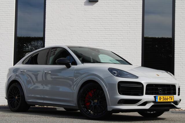 Porsche CAYENNE Coupé 4.0 Turbo S E-Hybrid / Sportdesign Pakket / Hoogglans / Krijt / Vol Opties / NIEUWSTAAT
