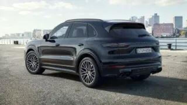 Porsche CAYENNE E-Hybrid Platinum Edition