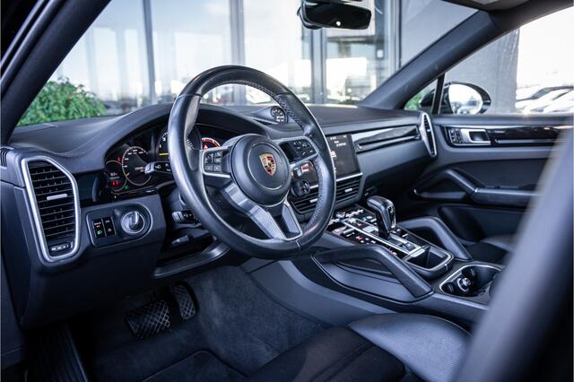 Porsche CAYENNE Coupé 3.0 E-Hybrid - Sport Chrono + | Panorama | Stoelkoeling | Memory | 360 Camera